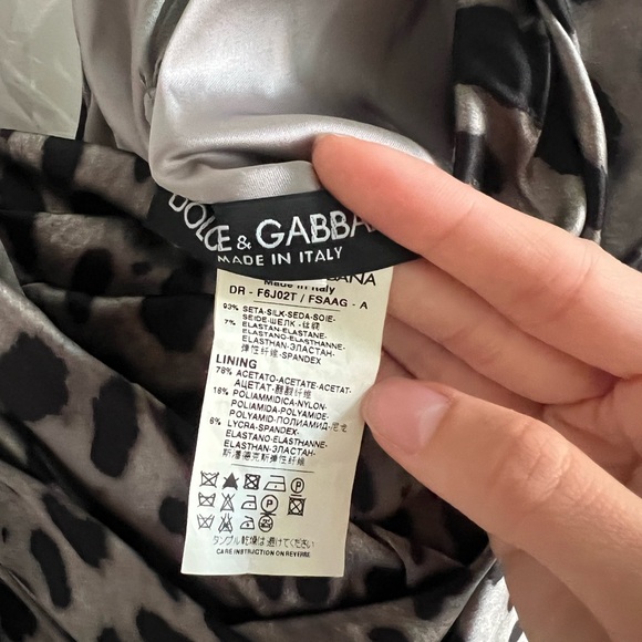 Dolce and Gabbana Silk-Knee Length Dress - Picture 4 of 7